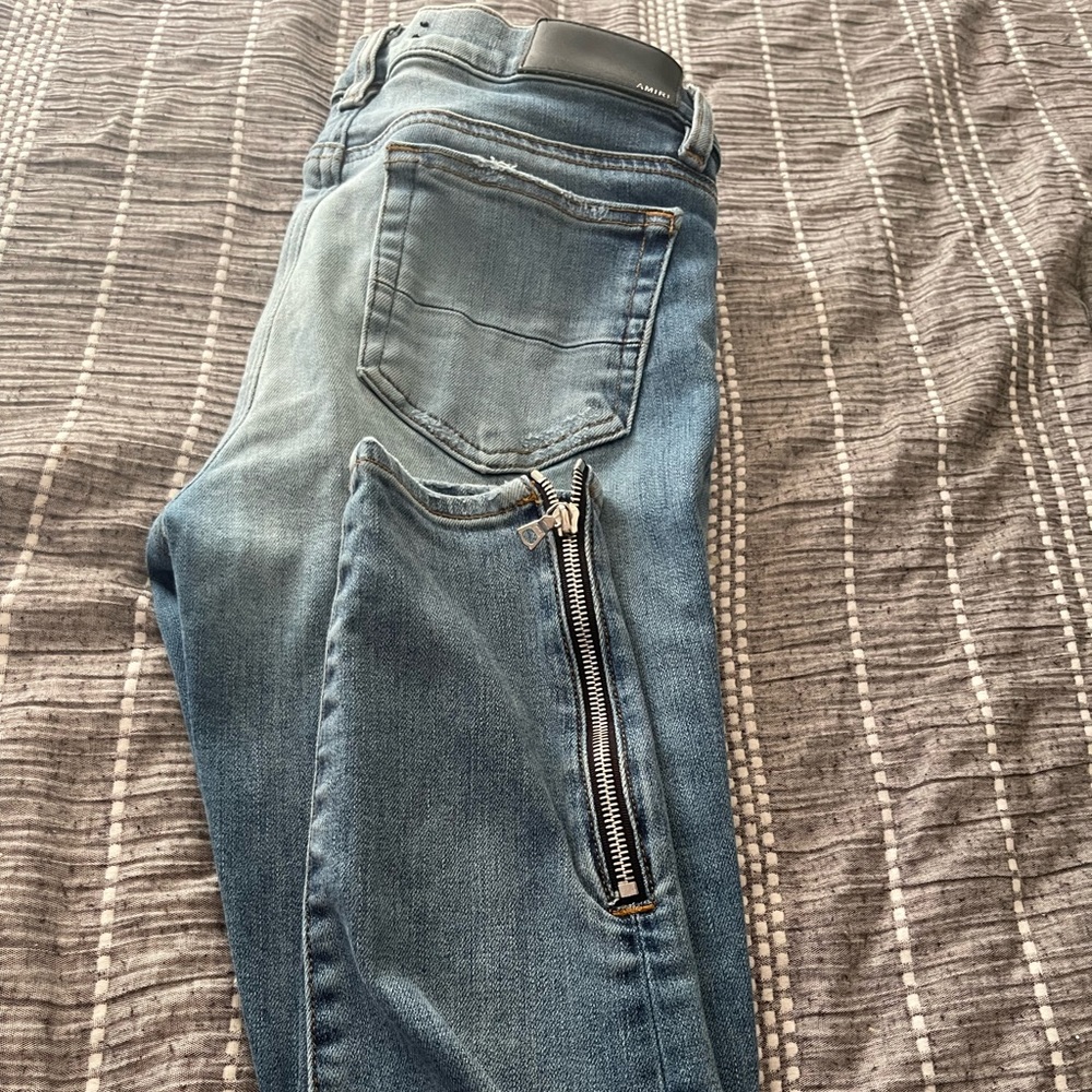 Blue Amiri